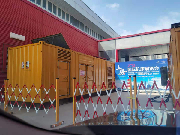 乐东发电车出租-发电机无电压或电压太低怎么办？
