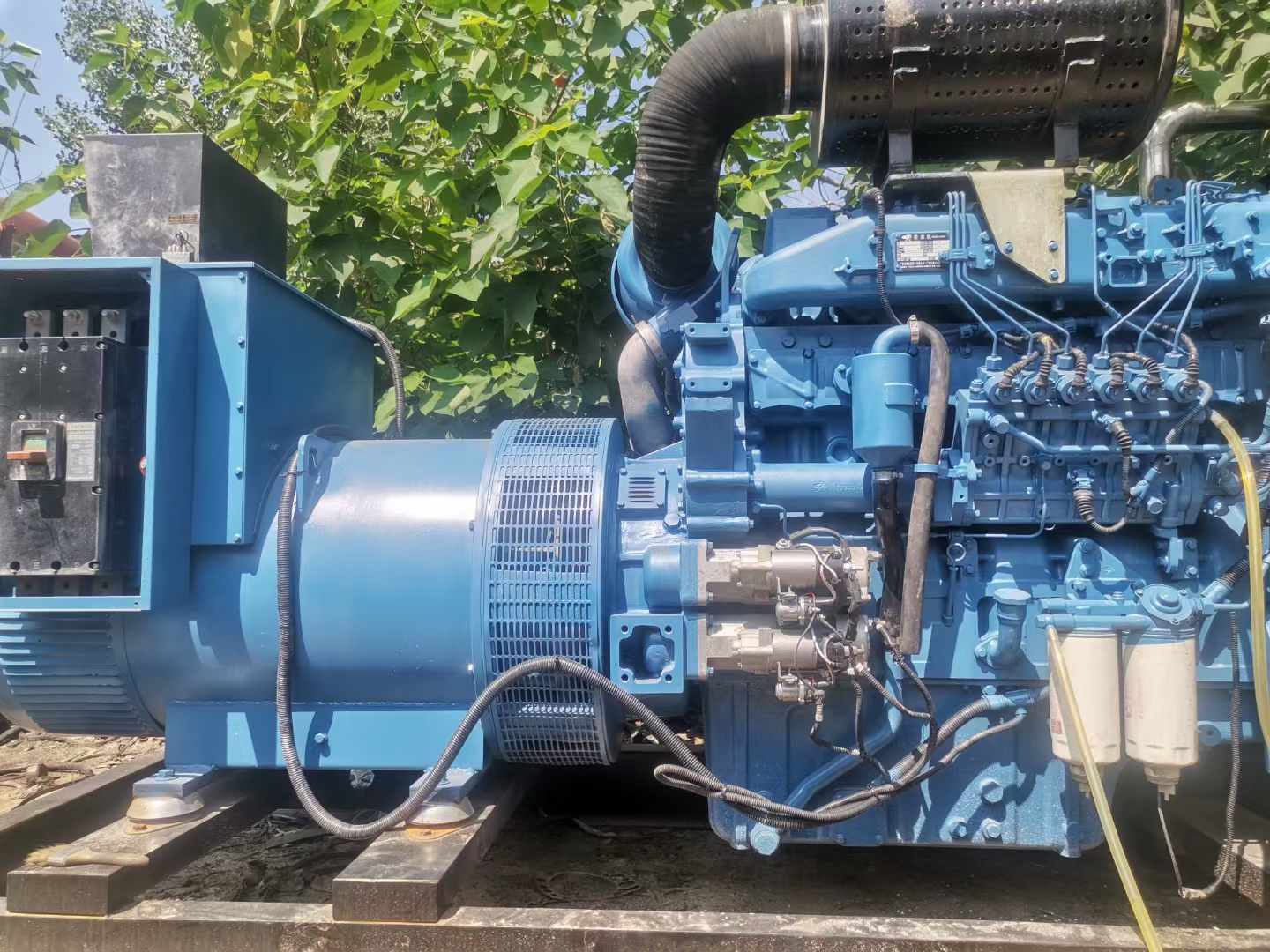 乐东详细说明降低 800kW 柴油发电机输出电流波动的方法