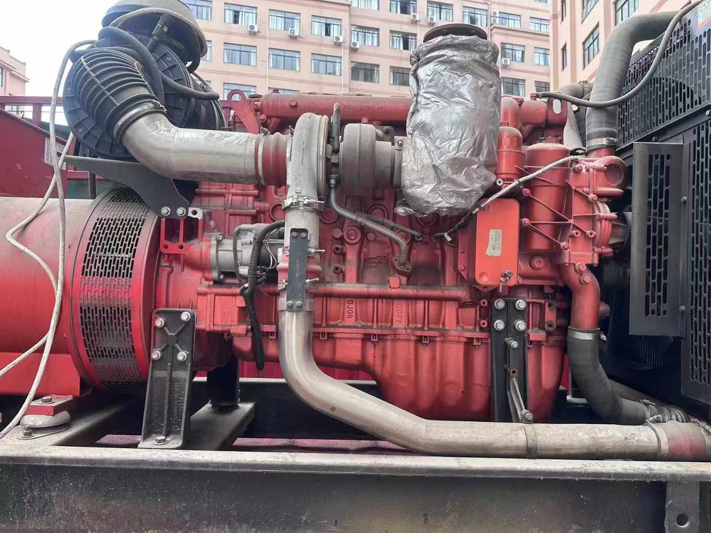 乐东如何选择适合 600kW 柴油发电机组的过载保护器？